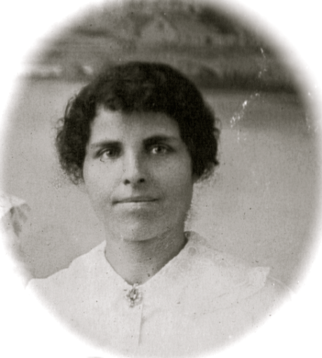 Look into her eyes and see the pulse of life!